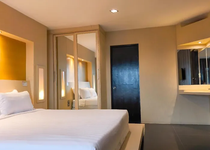 Hotel Avana & Convention Centre 5*