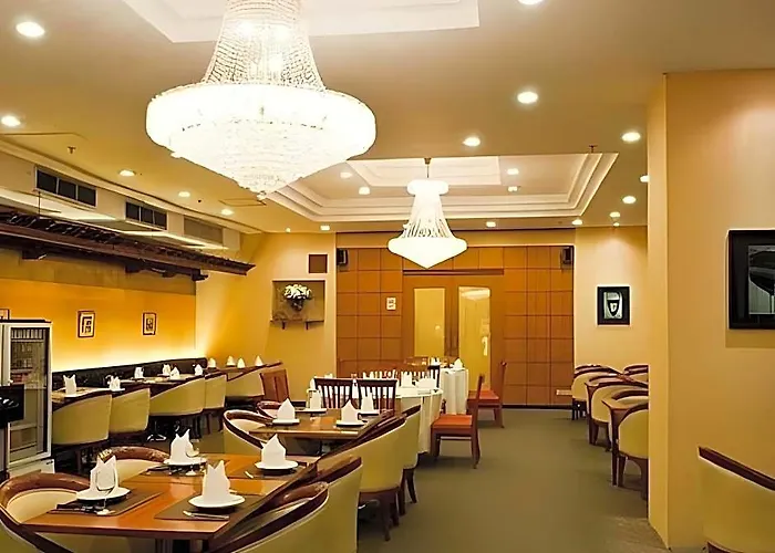 Avana & Convention Centre 5*