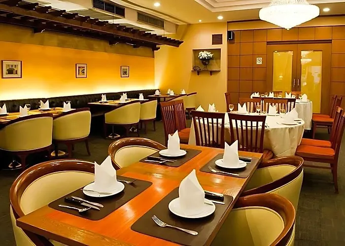 Avana & Convention Centre Hotel 5*