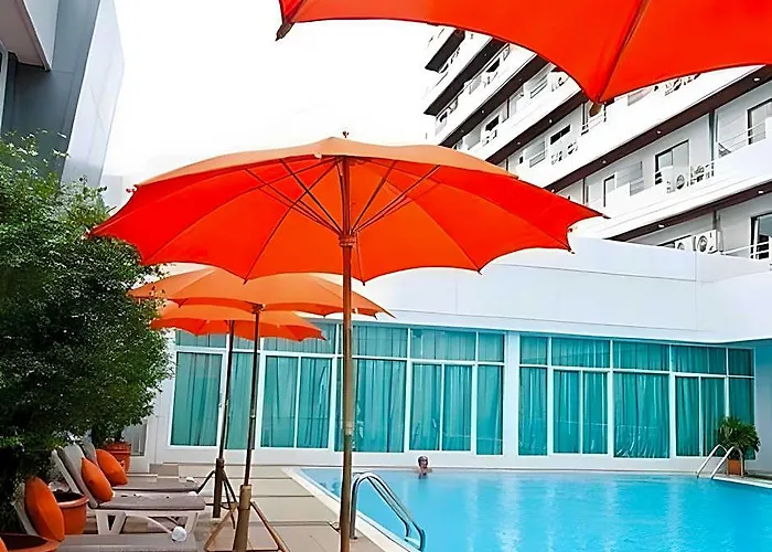 Avana & Convention Centre Hotel 5*